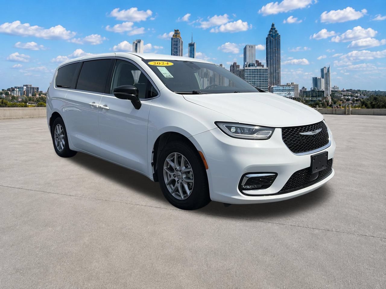 Used 2024 Chrysler Pacifica Touring-L FWD image 24