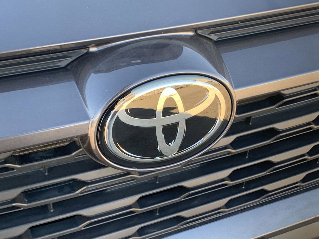 Used 2024 Toyota RAV4 XLE image 29