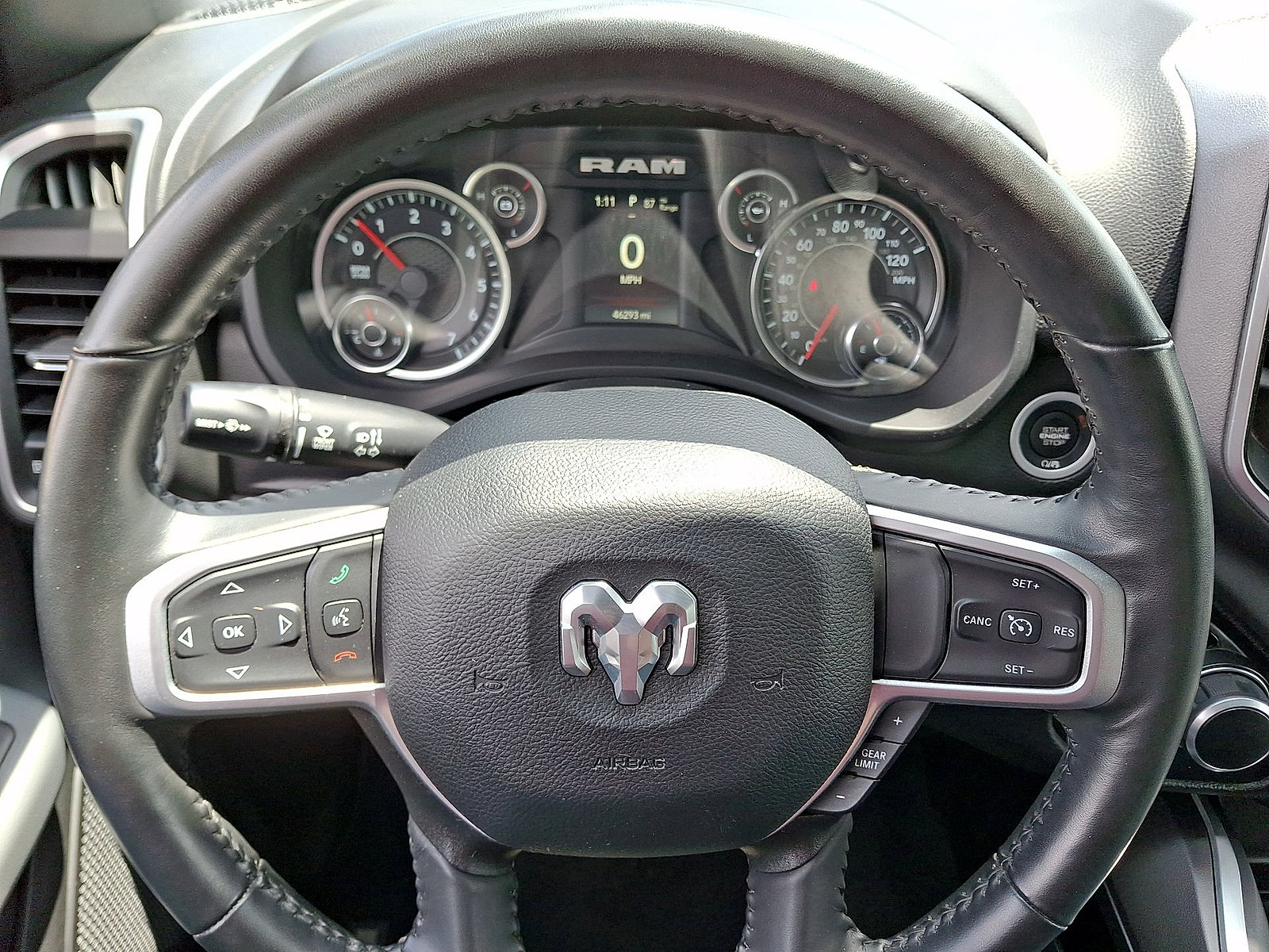 Used 2023 RAM 1500 Big Horn AWD/4WD image 16