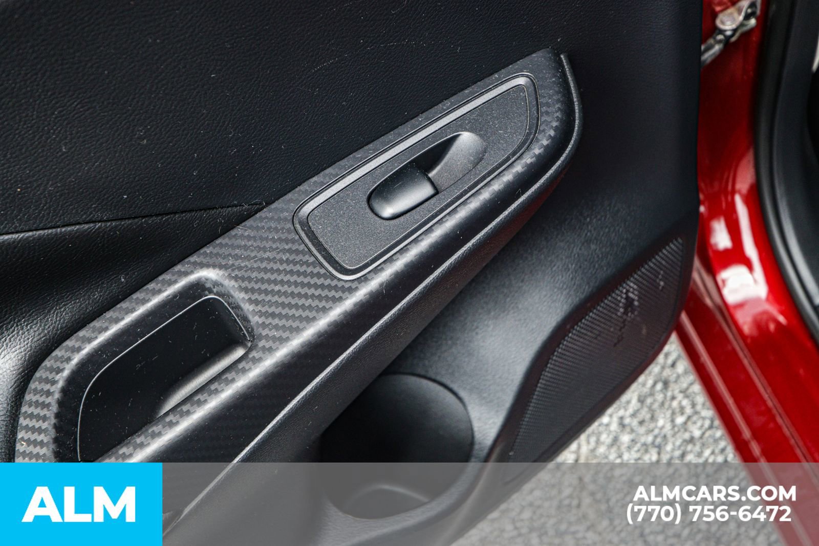 Used 2020 Nissan Versa SR w/ Convenience Package image 57