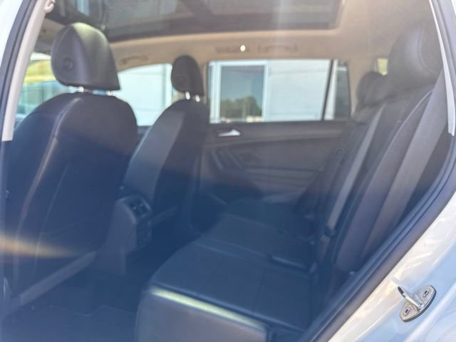 Used 2019 Volkswagen Tiguan SE w/ Panoramic Sunroof Package AWD/4WD image 21