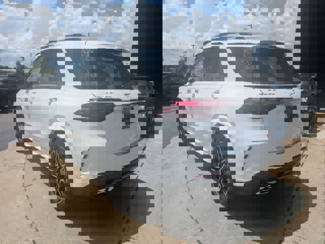 Used 2025 Mercedes-Benz GLE 350 4MATIC image 6