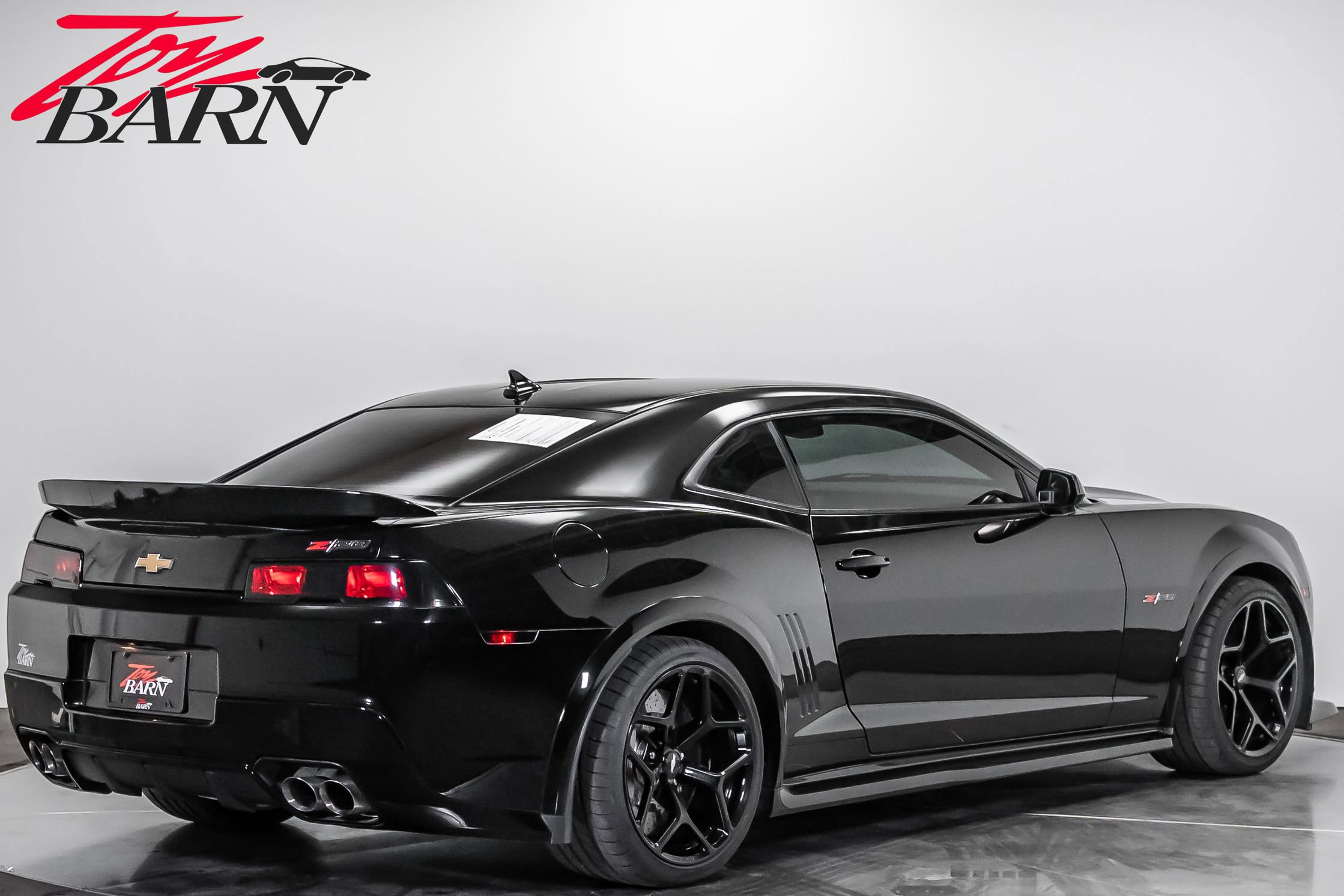 Used 2015 Chevrolet Camaro Z/28 image 5