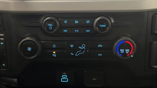 Used 2023 Ford F250 XL w/ Camper Package image 17