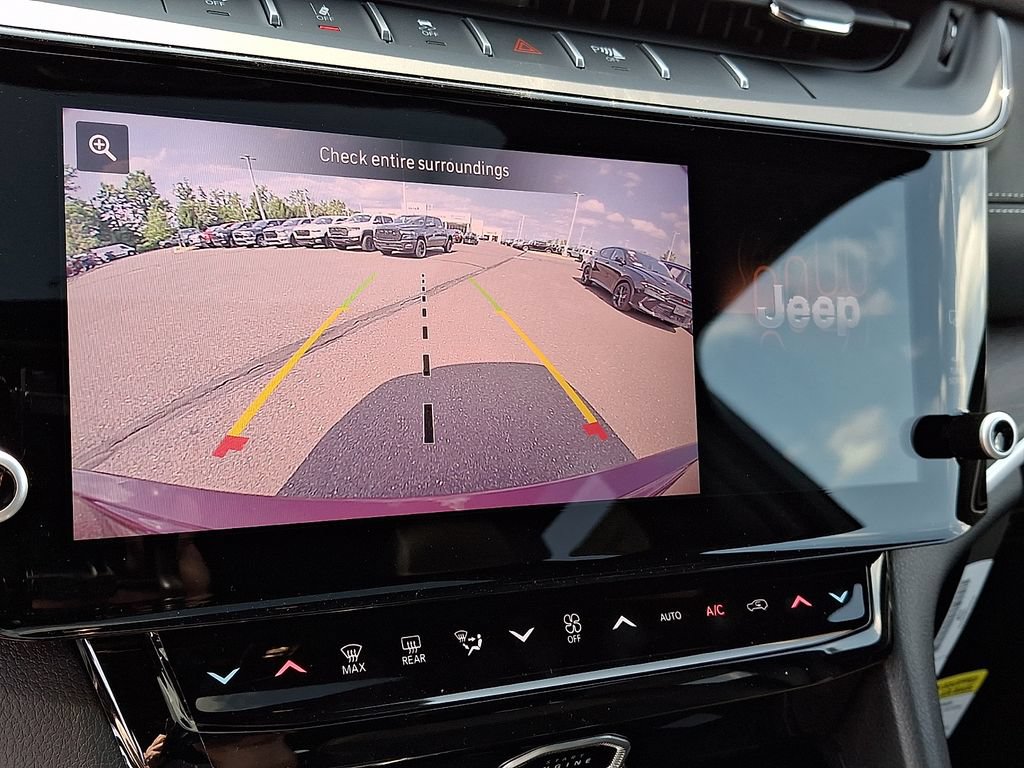New 2026 Jeep Grand Cherokee Altitude AWD/4WD image 15