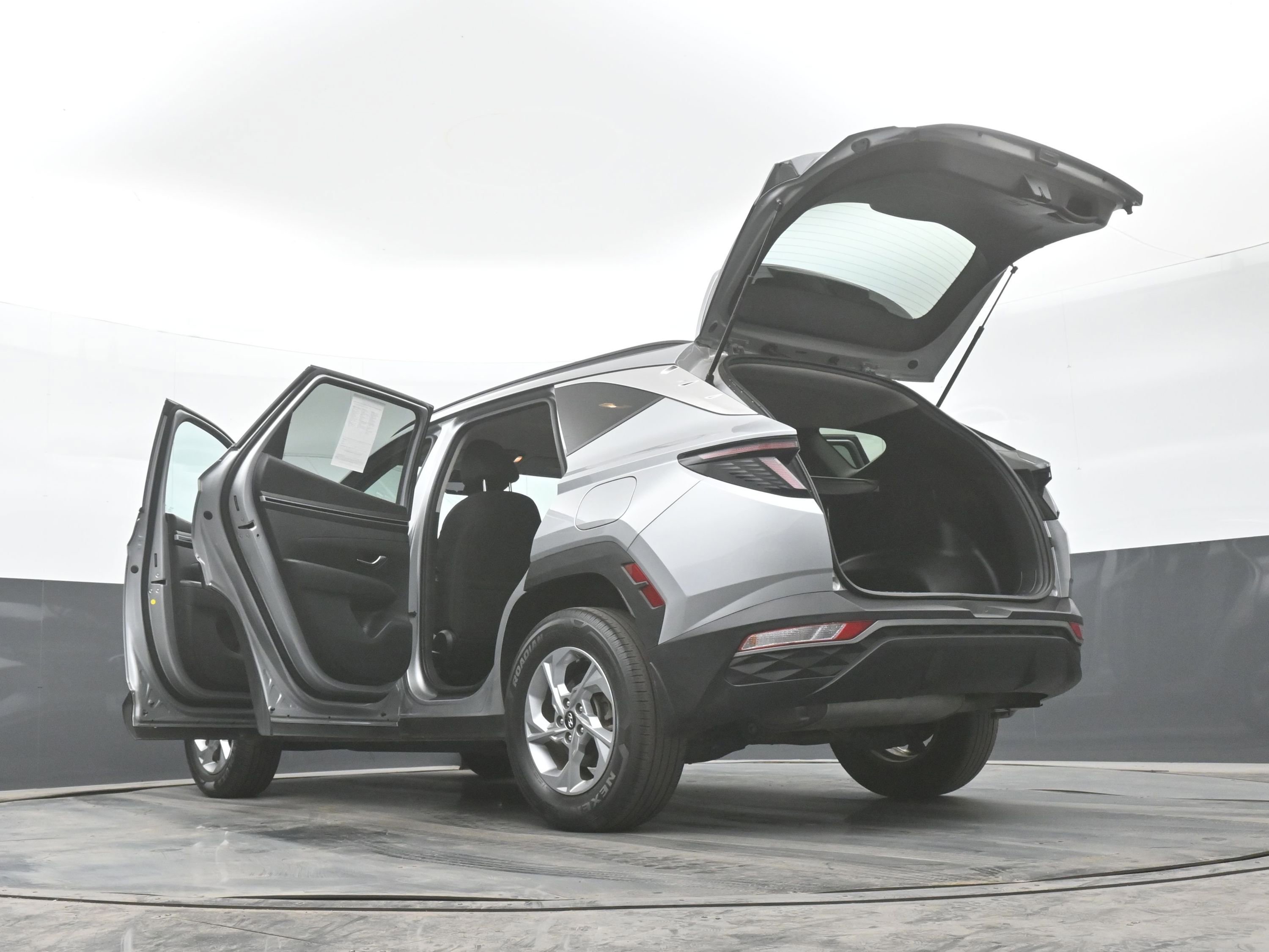 Used 2022 Hyundai Tucson SEL image 46