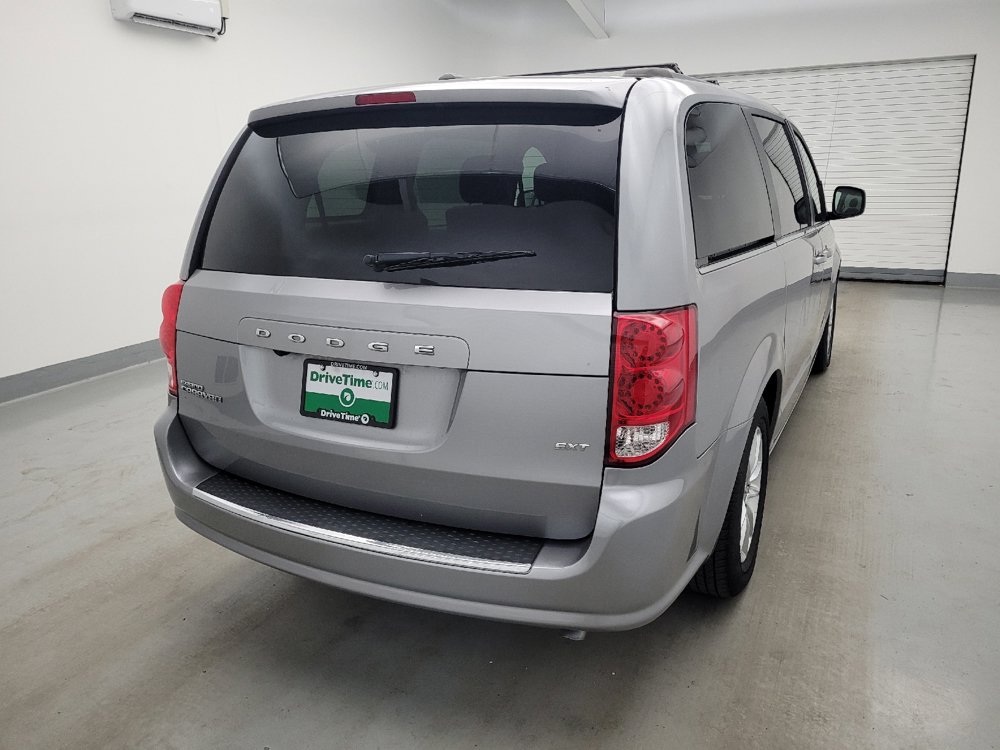 Used 2020 Dodge Grand Caravan SXT FWD image 7
