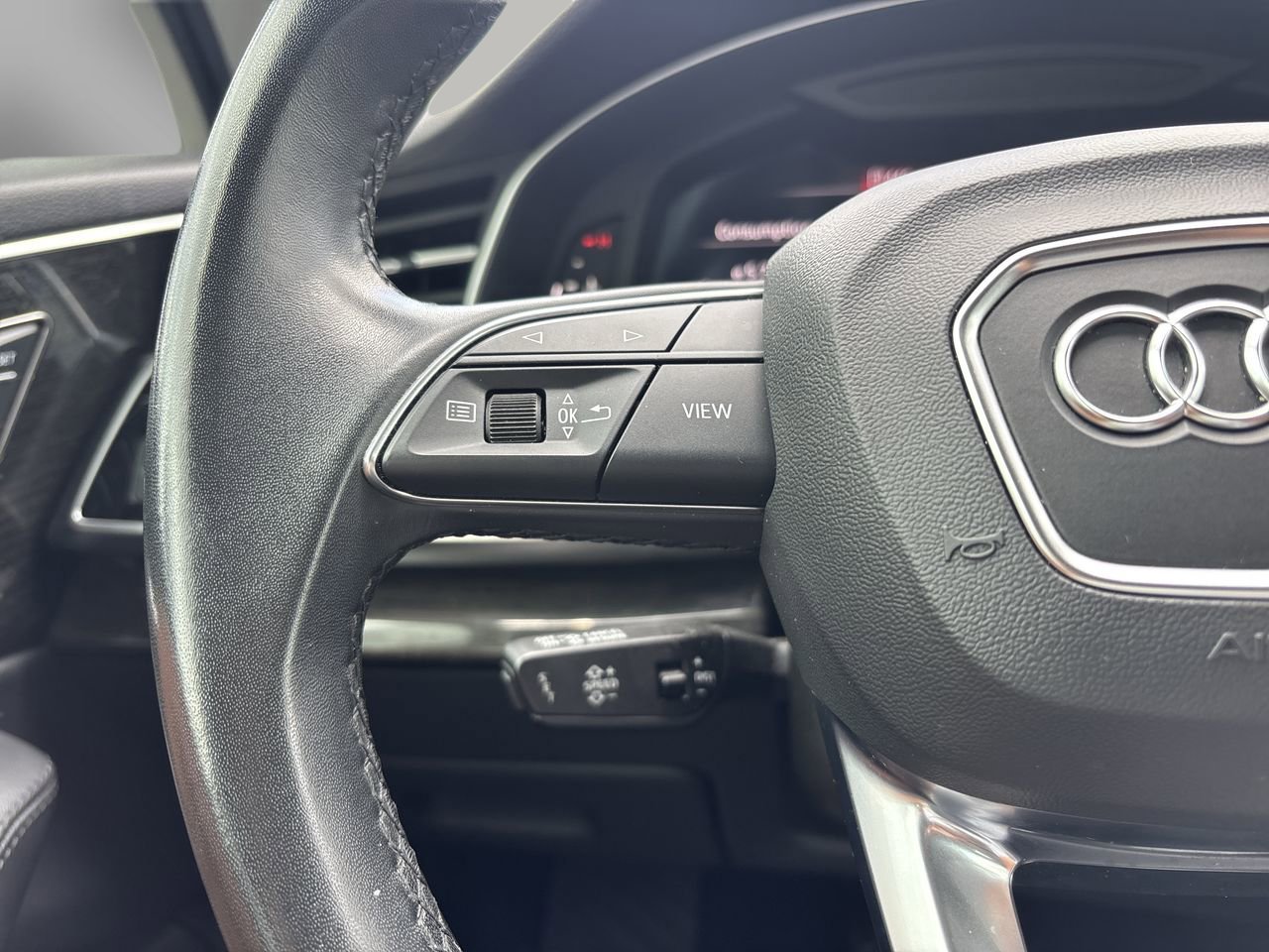 Used 2024 Audi Q7 3.0T Premium Plus AWD/4WD image 30