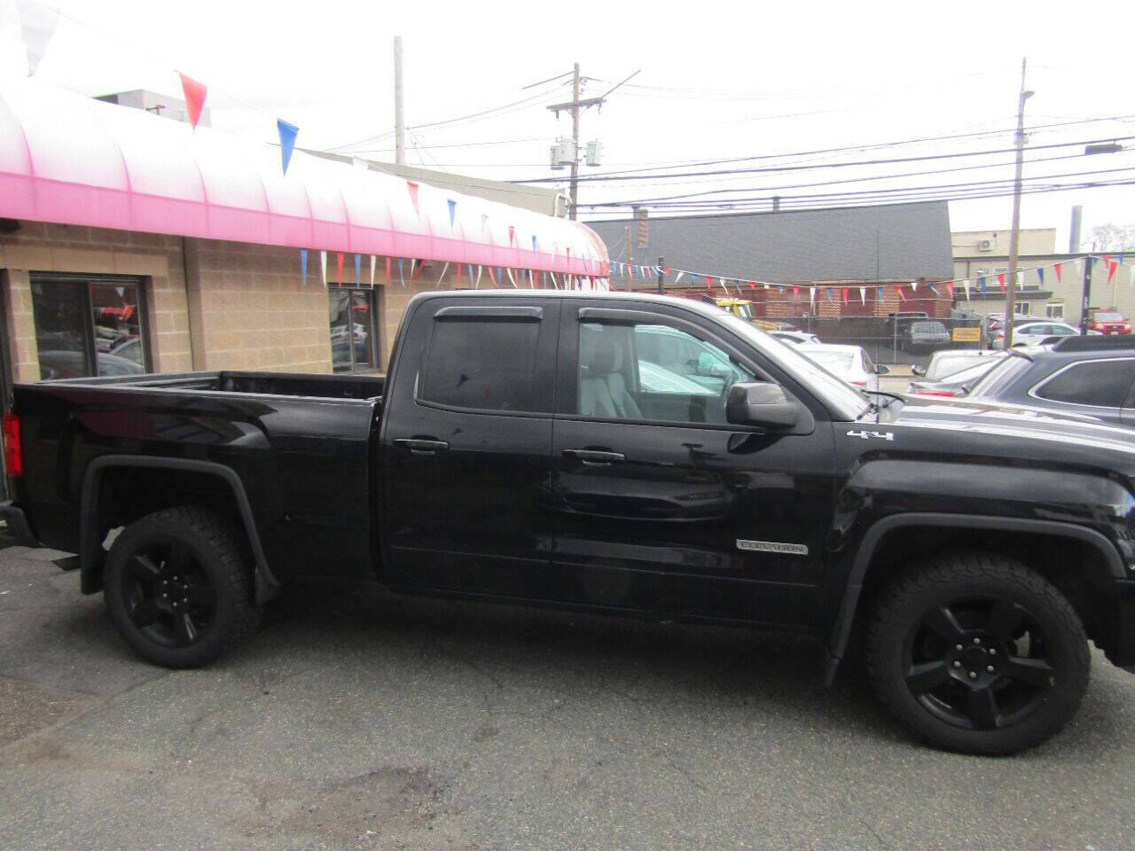 Used 2017 GMC Sierra 1500 4x4 Double Cab w/ Elevation Edition image 6