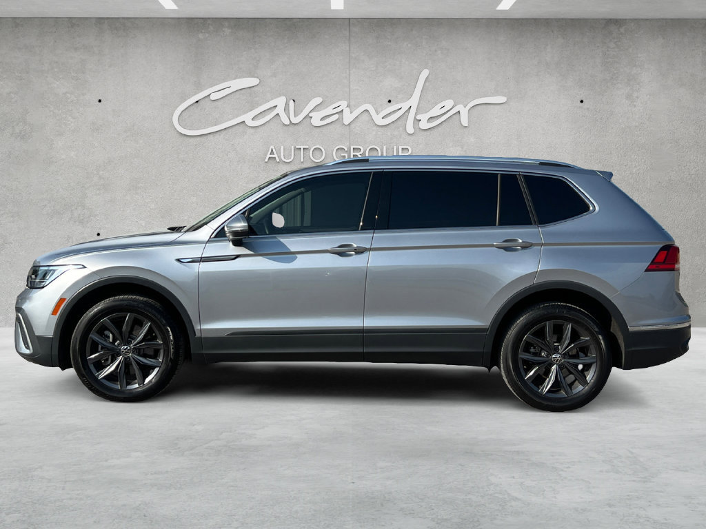 Used 2023 Volkswagen Tiguan SE FWD image 13