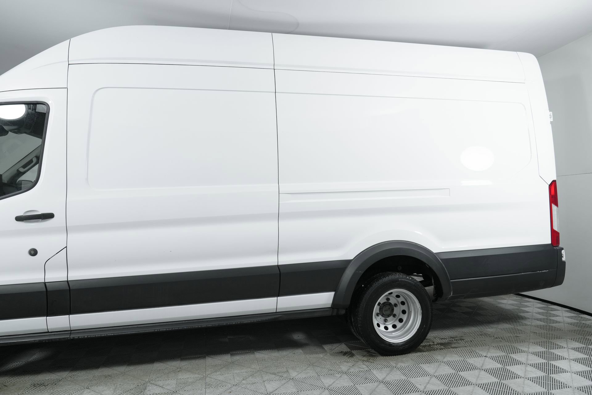 Used 2022 Ford Transit 350 148 High Roof Extended DRW w/ Load Area Protection Package image 6