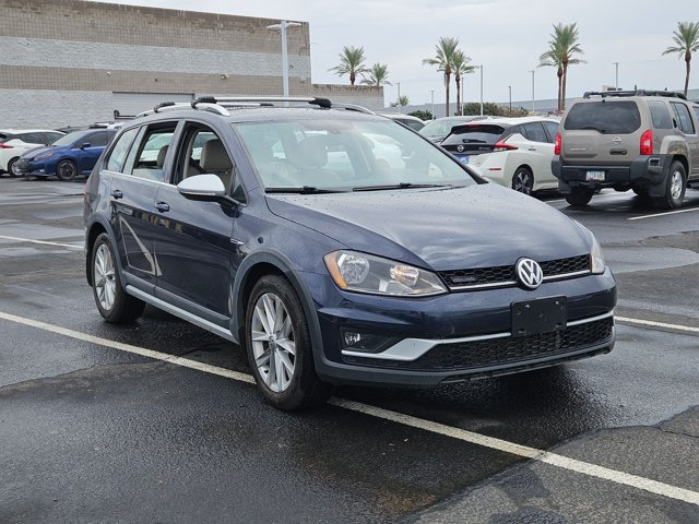 Used 2017 Volkswagen Golf Alltrack SE AWD/4WD image 3