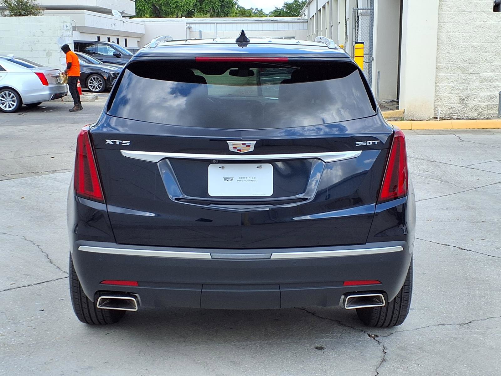 Certified 2022 Cadillac XT5 Luxury image 4