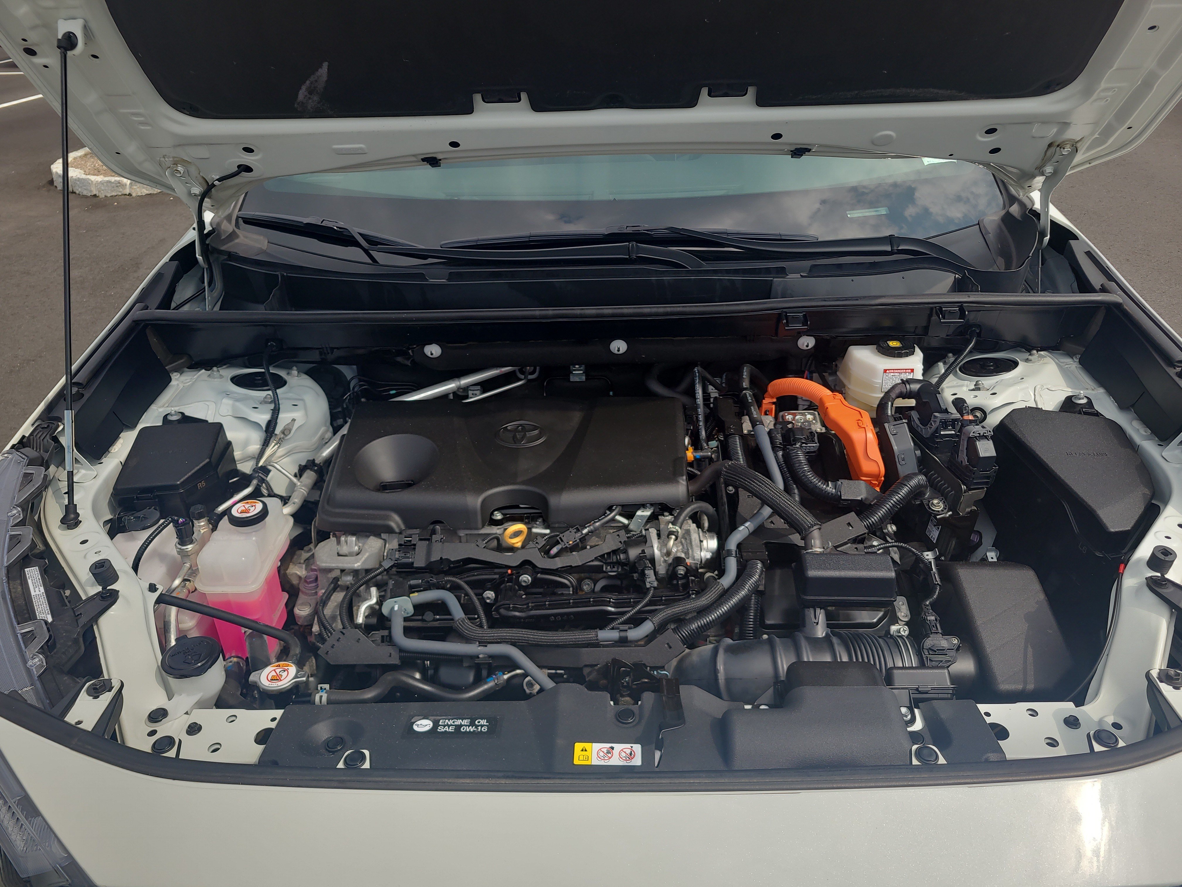 Certified 2022 Toyota RAV4 XSE AWD/4WD image 32