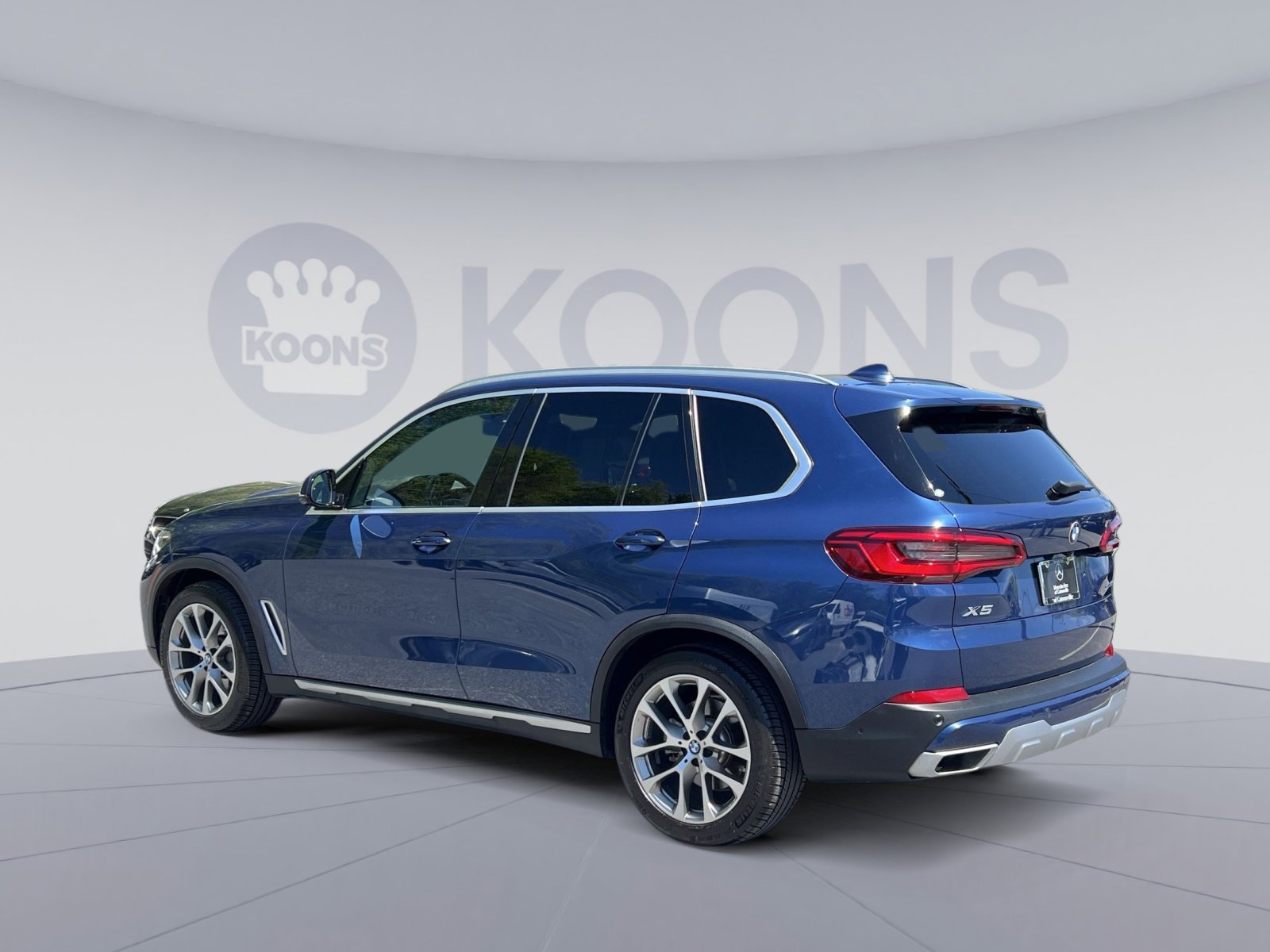 Used 2020 BMW X5 xDrive40i w/ Premium Package AWD/4WD image 5