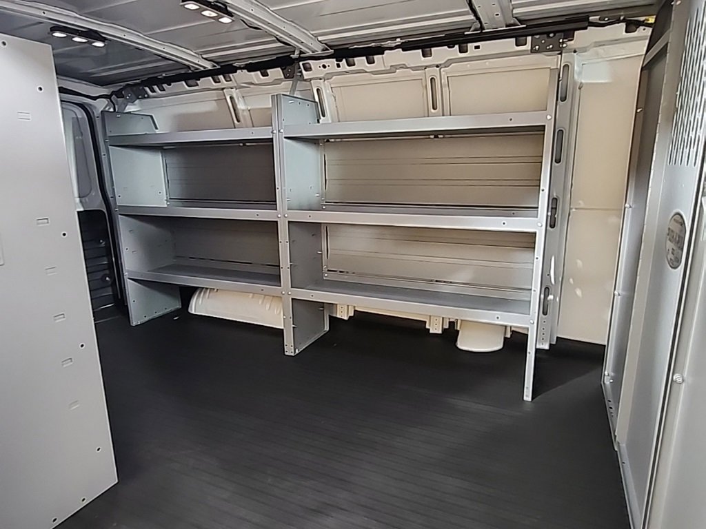 New 2025 Chevrolet Express 3500 w/ Driver Convenience Package image 17