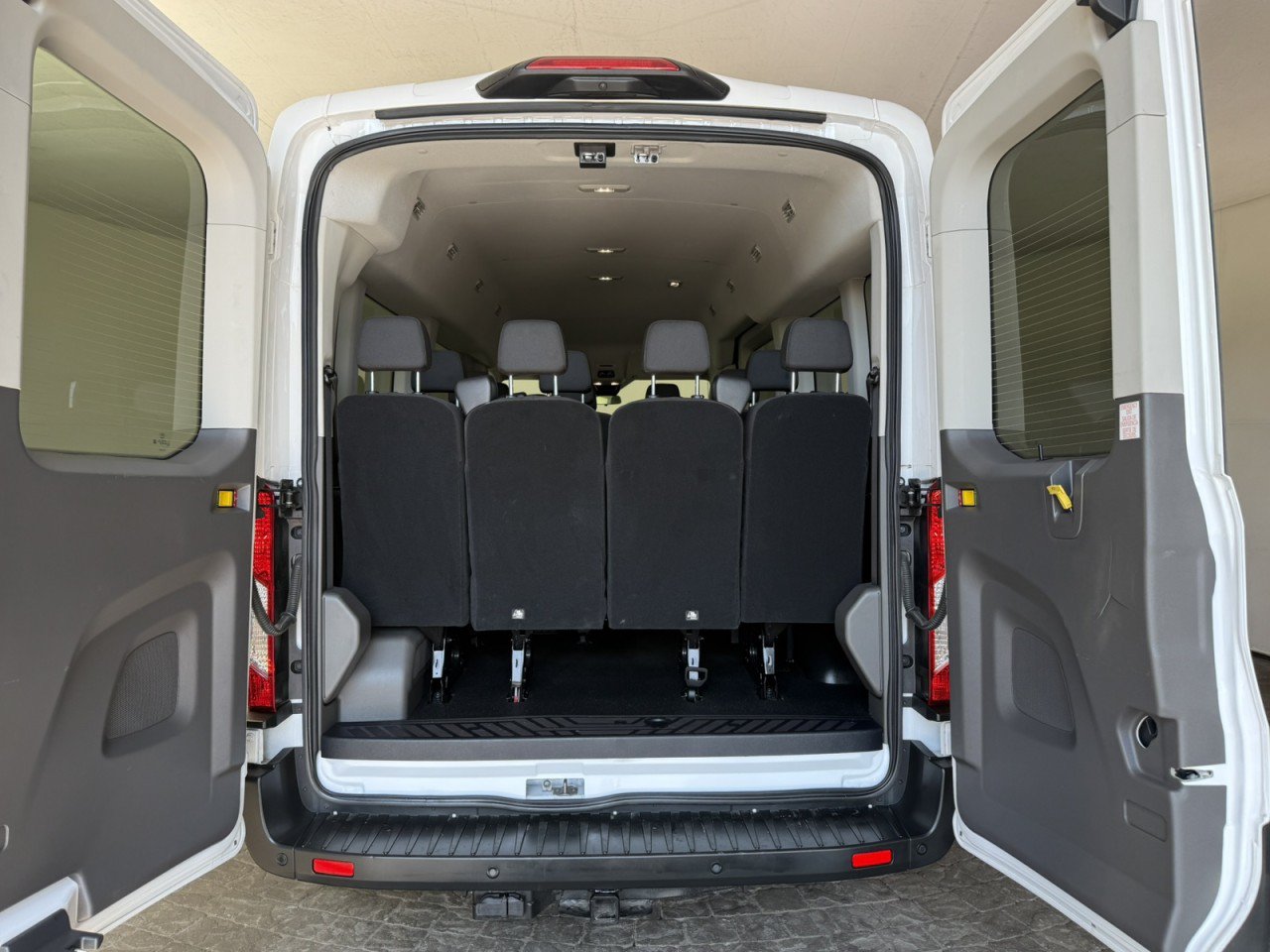 Used 2024 Ford Transit 350 XL RWD image 7