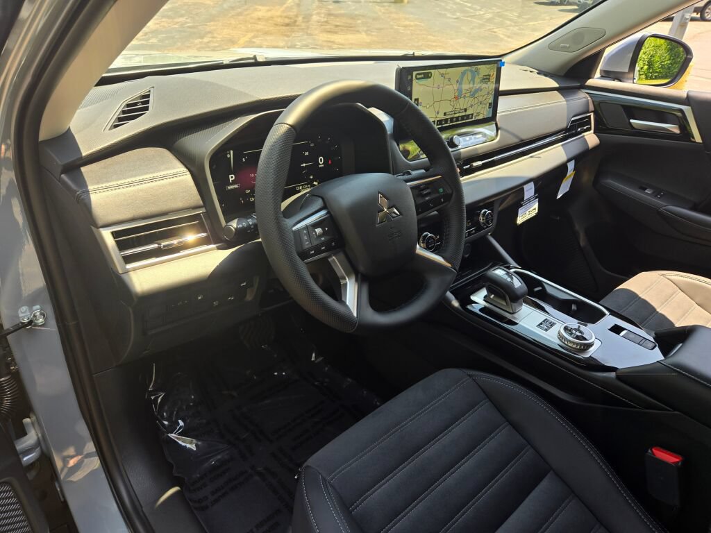 New 2026 Mitsubishi Outlander SE AWD/4WD image 18