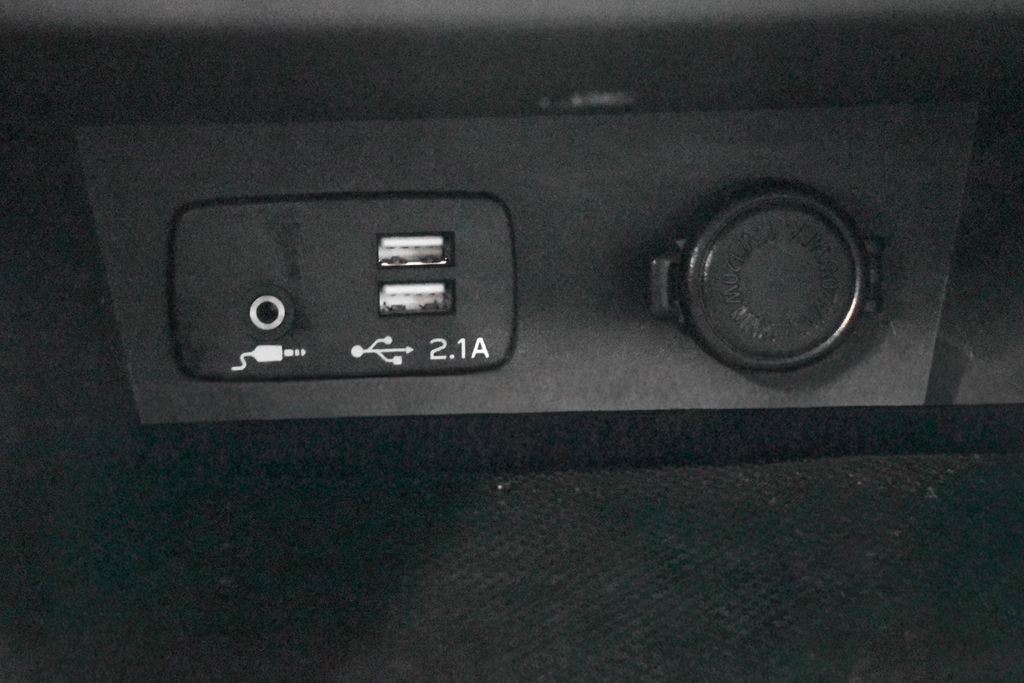 Used 2020 Subaru Crosstrek 2.0i Limited w/ Moonroof Package w/Navigation image 24