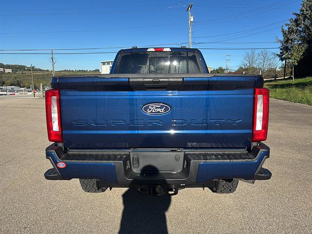 New 2027 Ford F250 XL w/ Tremor Off-Road Package AWD/4WD image 3