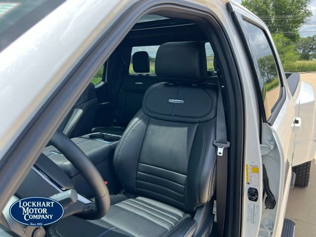 New 2026 Ford F450 Platinum w/ FX4 Off-Road Package AWD/4WD image 15