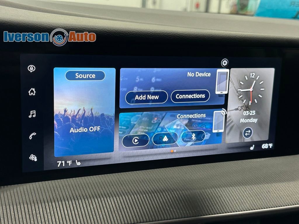 Used 2025 Nissan Murano SV w/ Cargo Package image 21