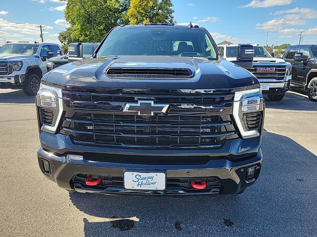 New 2026 Chevrolet Silverado 2500 LTZ w/ Trail Boss Package AWD/4WD image 2