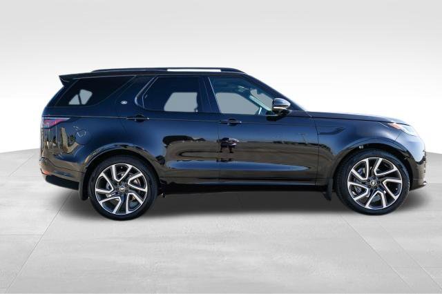 Certified 2025 Land Rover Discovery Dynamic SE AWD/4WD image 4