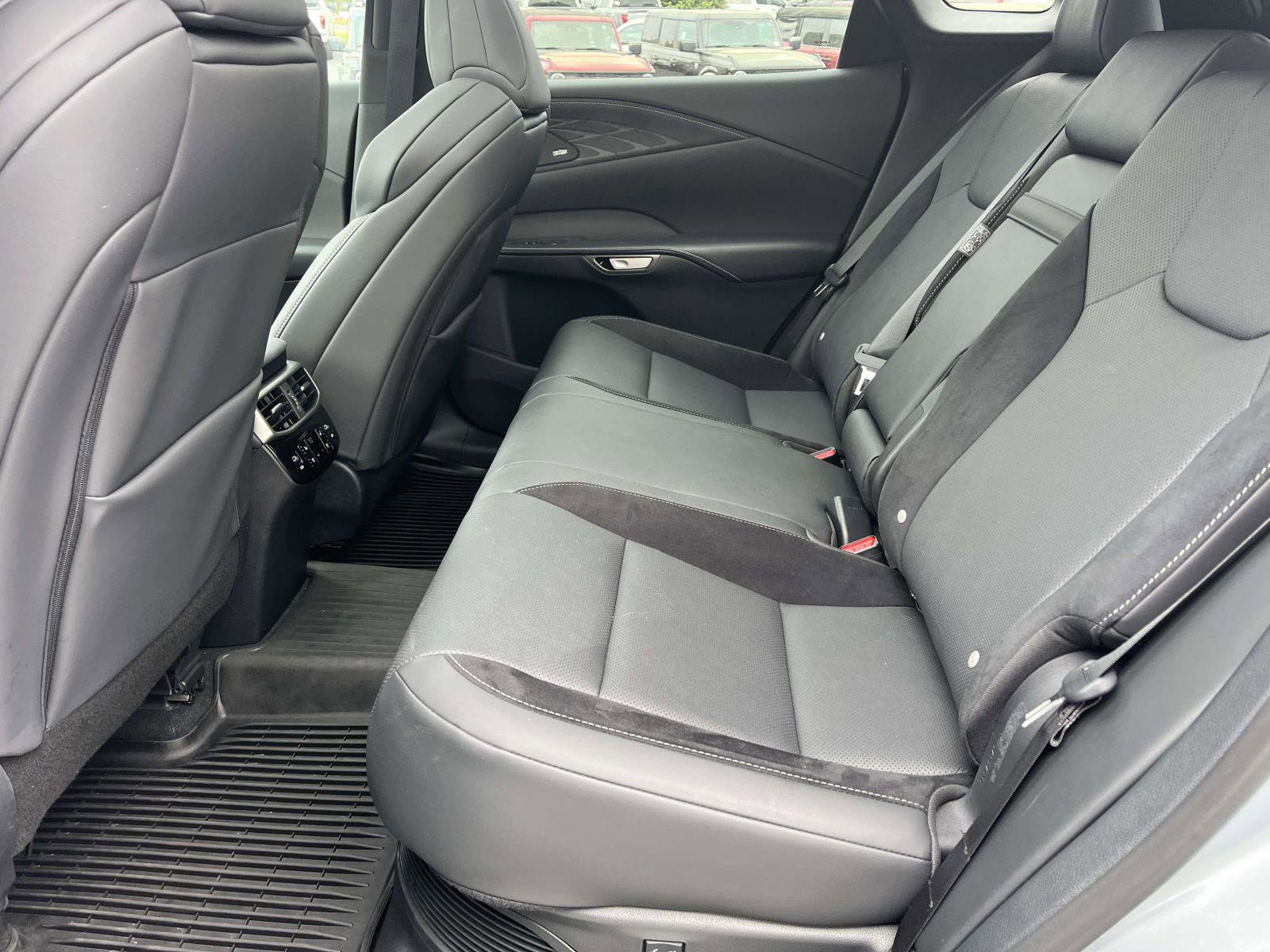 Used 2025 Lexus RX 500h F Sport w/ Convenience Package image 14