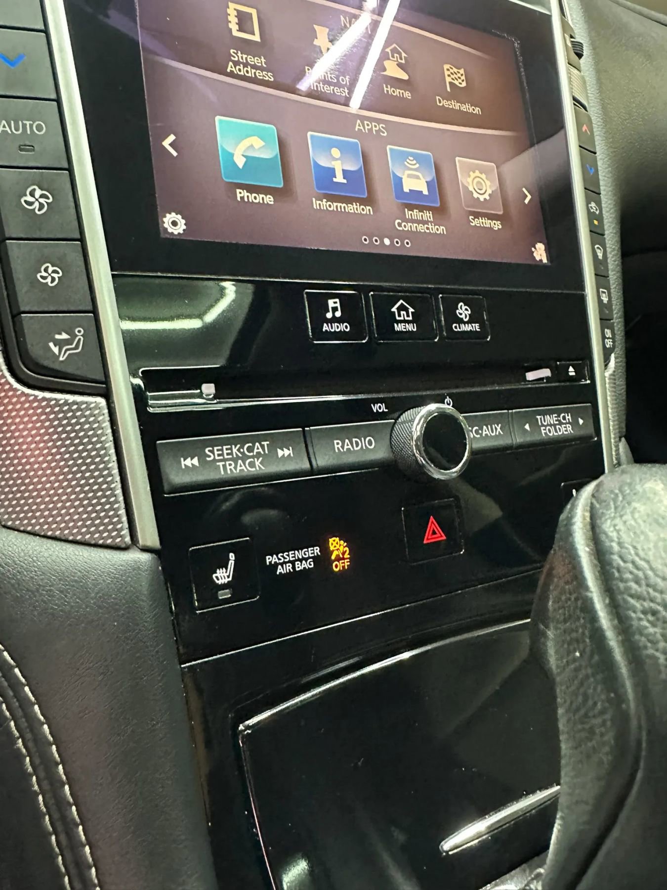 Used 2015 INFINITI Q50 Premium w/ Navigation Package RWD image 19
