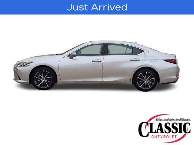 Used 2025 Lexus ES 350 w/ Premium Package FWD image 16