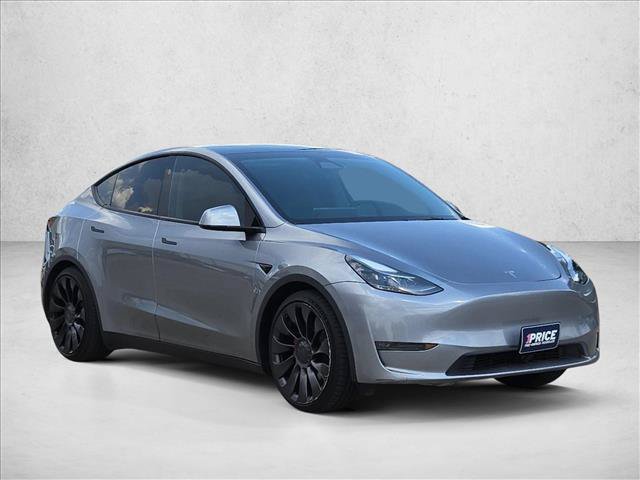 Used 2024 Tesla Model Y Performance AWD/4WD image 3