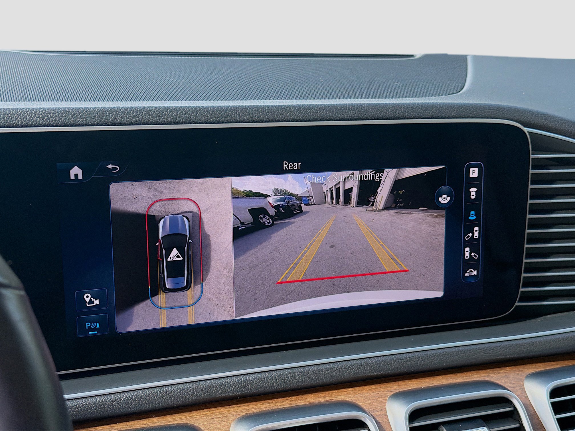 Used 2024 Mercedes-Benz GLE 450 4MATIC image 14