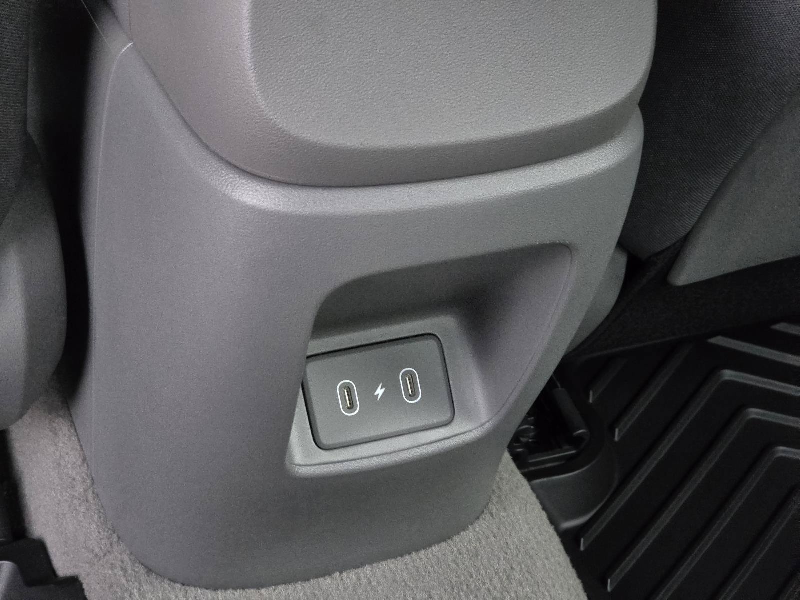 New 2026 Hyundai Elantra SE FWD image 10