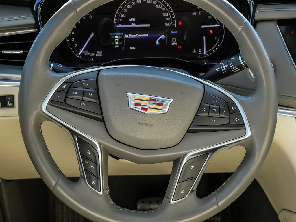 Used 2017 Cadillac XT5 Luxury w/ Driver Awareness Package FWD image 50