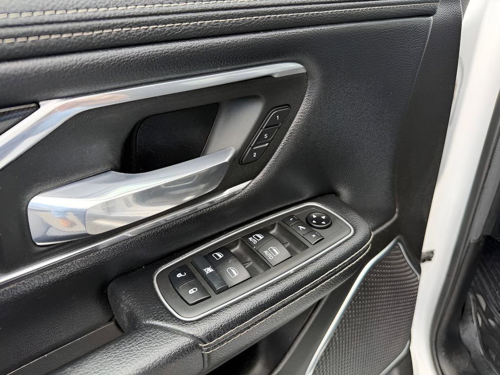 Used 2021 RAM 1500 Laramie w/ Sport Appearance Package image 21