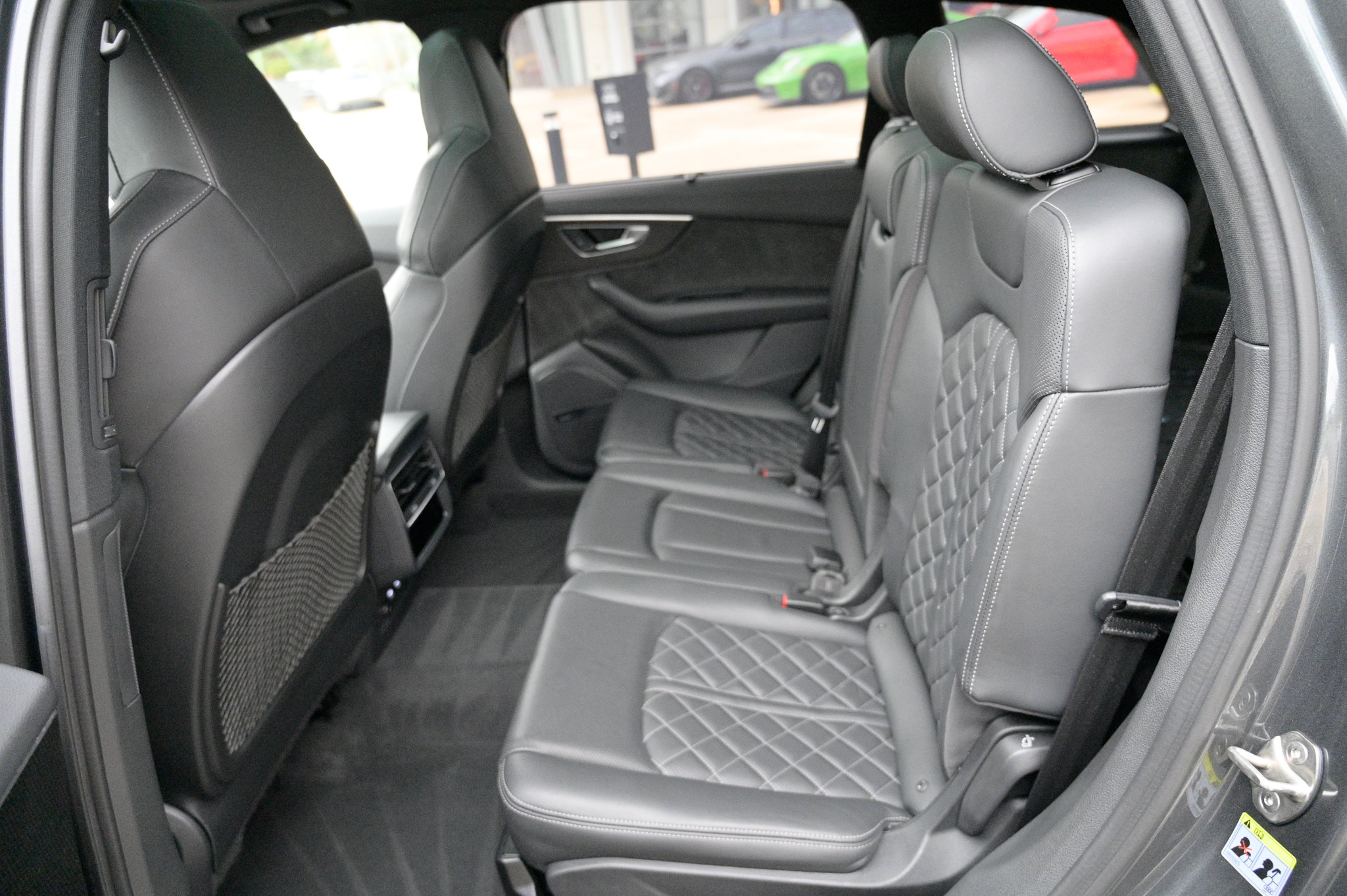 Used 2020 Audi SQ7 Prestige w/ Prestige Package image 38