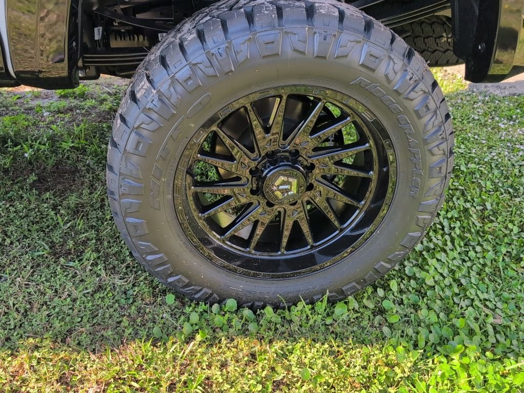 New 2026 Ford F250 XLT w/ XLT Premium Package image 12