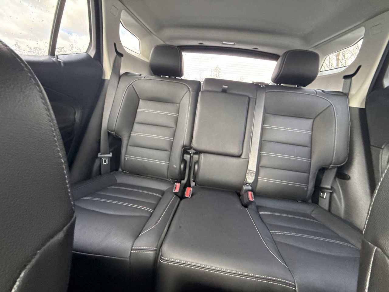 Used 2023 GMC Terrain Denali w/ Denali Premium Package image 13