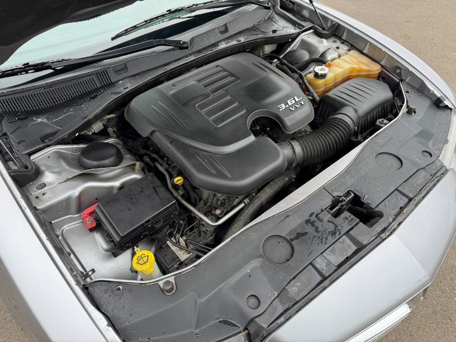Used 2014 Dodge Charger SE RWD image 23