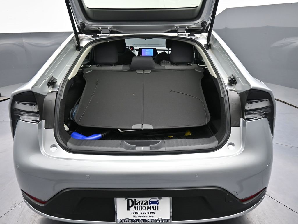 Certified 2024 Toyota Prius Prime SE image 21