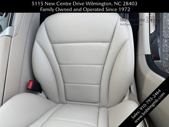 Certified 2021 Mercedes-Benz GLC 300 GLC 300 image 35