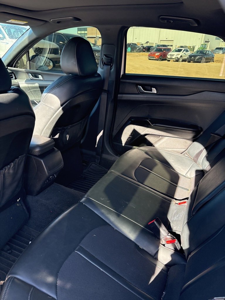 Used 2023 Kia K5 GT-Line image 10