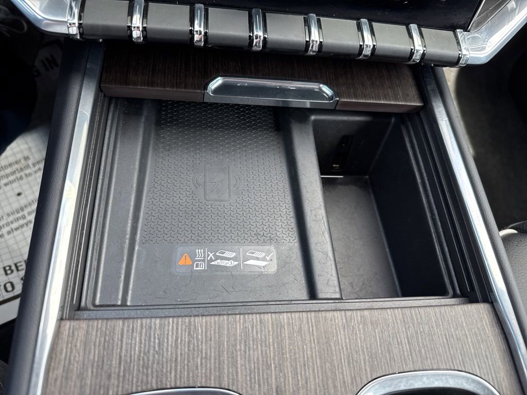 Used 2025 GMC Acadia Denali w/ LPO, Floor Liner Package image 13