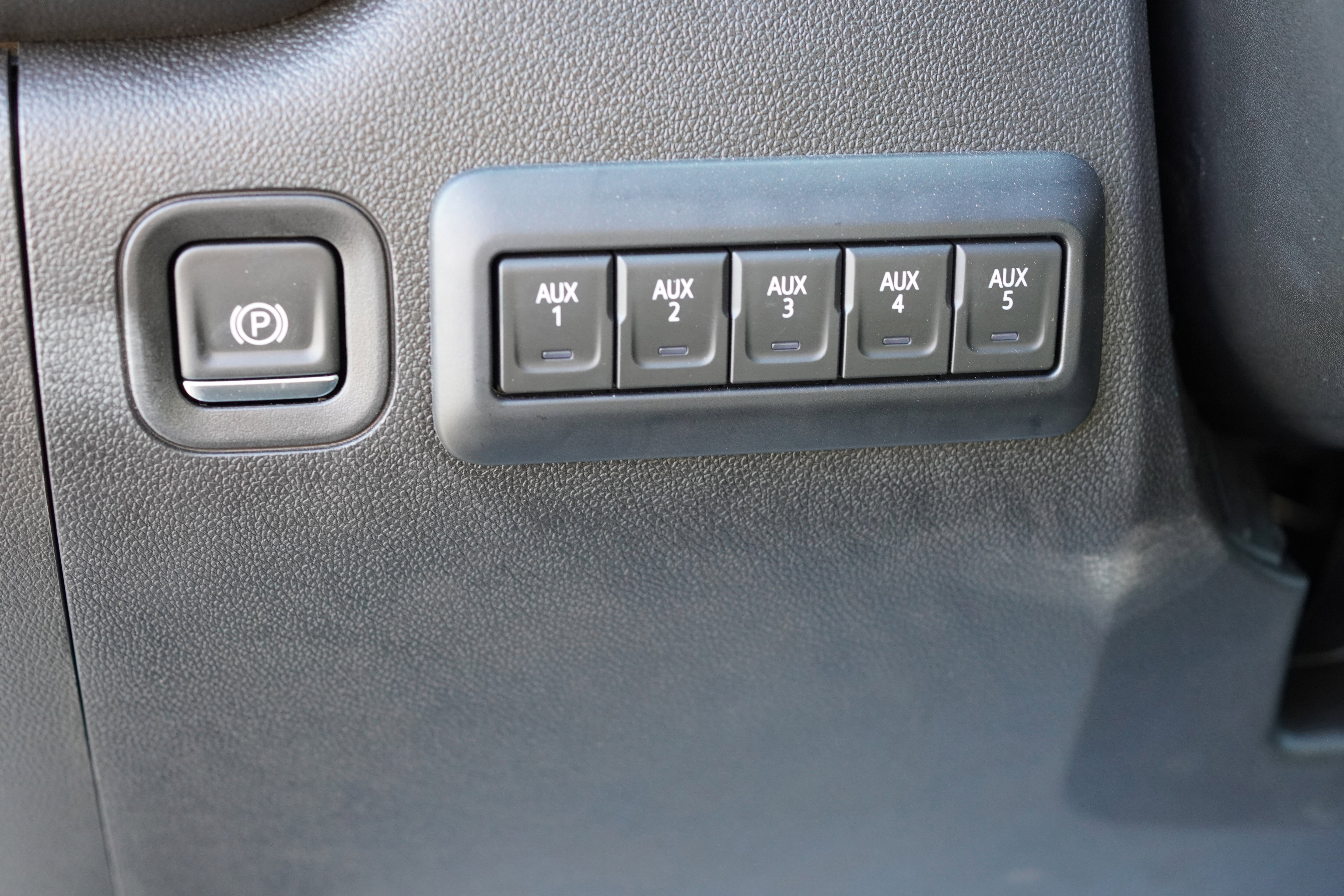 New 2025 GMC Sierra 3500 Pro w/ Convenience Package image 27