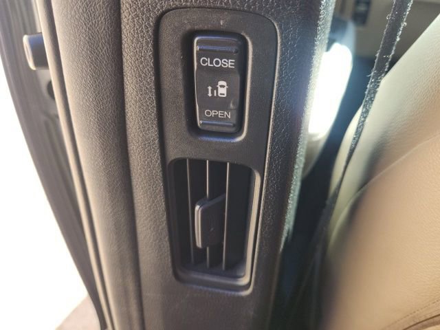 Used 2019 Honda Odyssey EX-L image 21