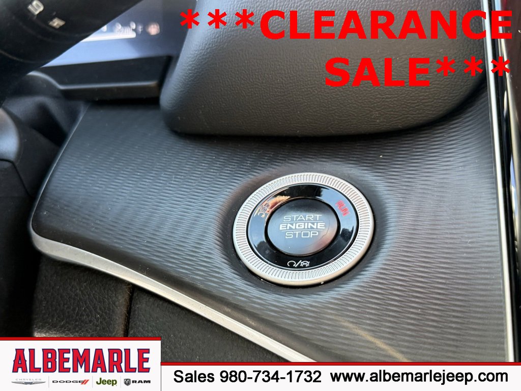 Used 2024 Jeep Grand Cherokee L Laredo w/ Luxury Tech Group I image 22