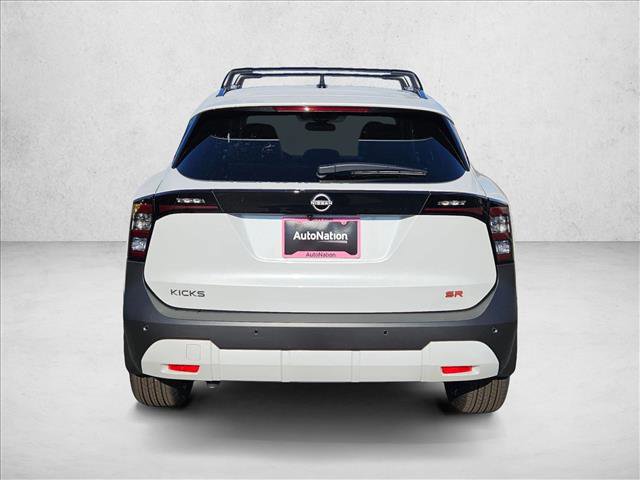 New 2026 Nissan Kicks SR image 8