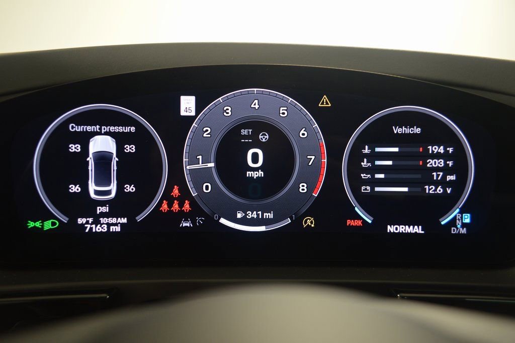 Certified 2024 Porsche Cayenne Coupe image 23