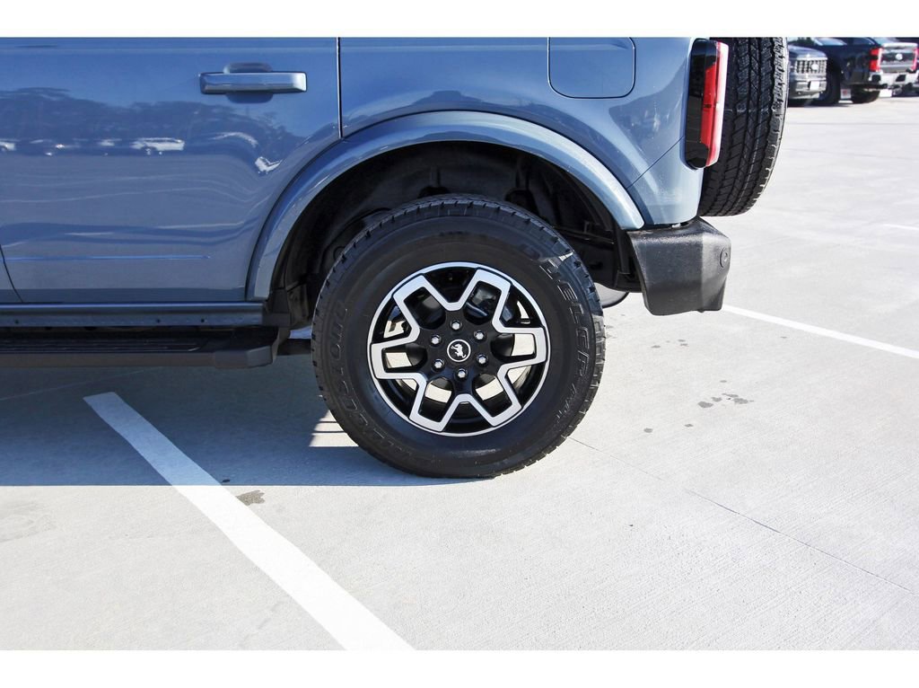 Used 2023 Ford Bronco Outer Banks image 24